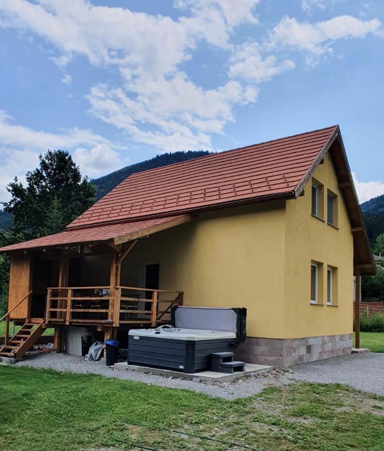 Strada Tiszas Vacation House BaileTusnad Eksteriør bilde