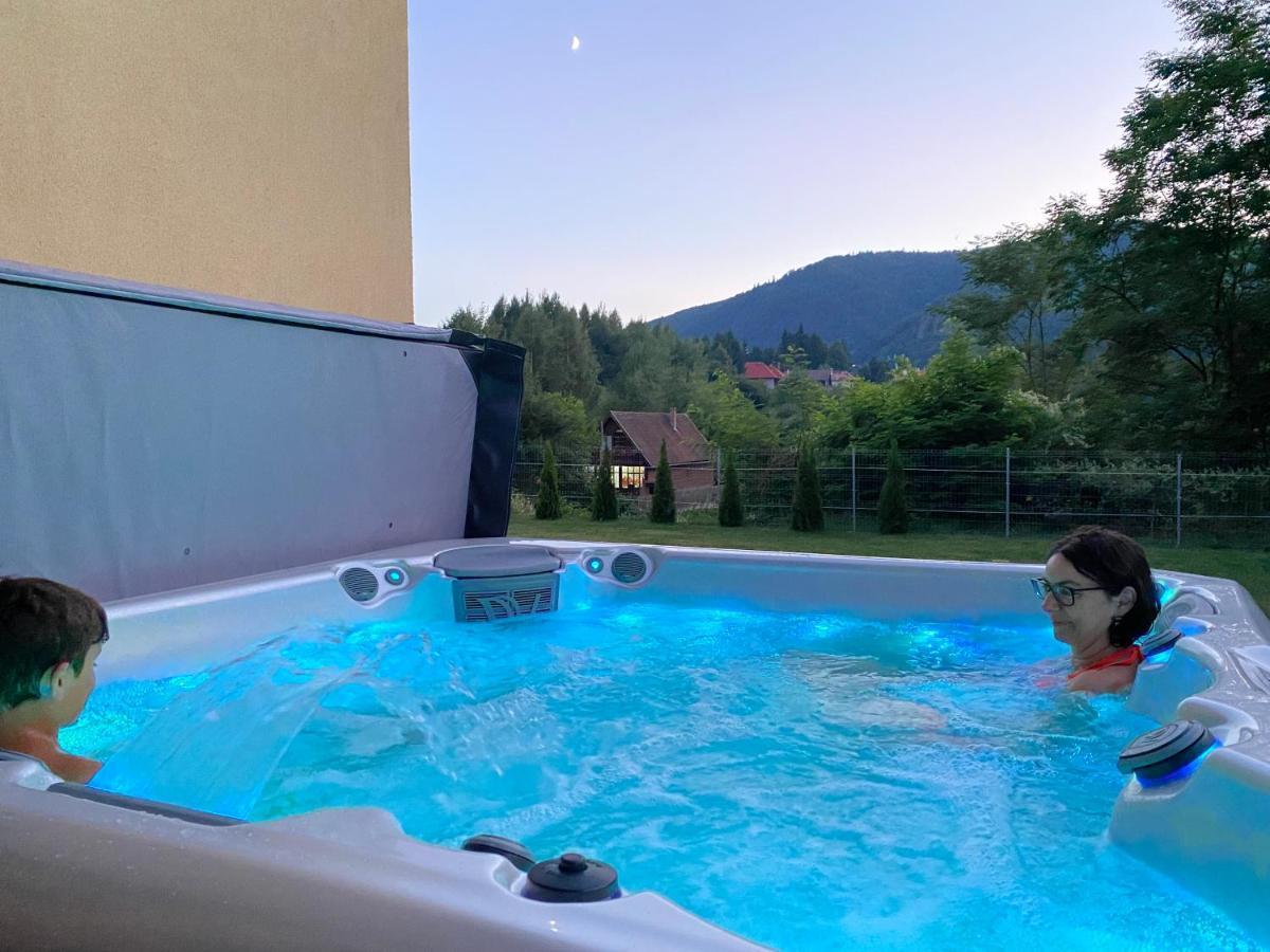 Strada Tiszas Vacation House BaileTusnad Eksteriør bilde